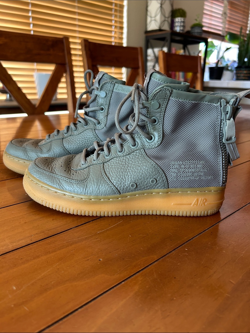 Nike Air Force 1 Utility High Top Sneakers Sage Green Gum Sole Women’s Size 7